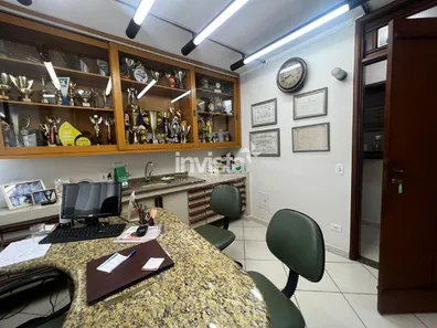 Sala Comercial para alugar, 167m² no Gonzaga, Santos