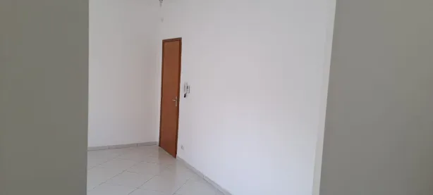Sala Comercial para alugar, 35m² no Santa Terezinha, Santo André