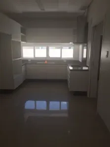 Casa de Condomínio com 4 Quartos para alugar, 400m² no Ponta Negra, Natal