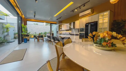 Casa de Condomínio com 3 Quartos à venda, 244m² no Jardins Verona, Goiânia