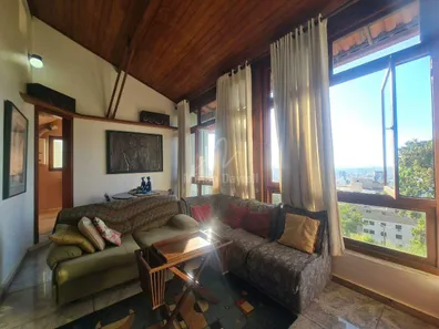 Casa com 4 Quartos à venda, 383m² no São Lucas, Belo Horizonte