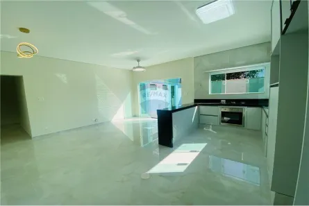Casa com 2 Quartos à venda, 100m² no Guaiúba, Guarujá