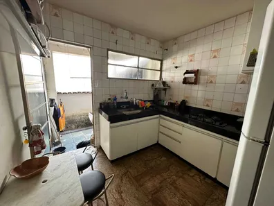 Casa com 4 Quartos à venda, 186m² no Dom Bosco, Belo Horizonte