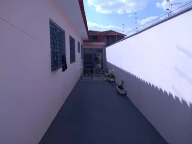 Casa com 3 Quartos à venda, 175m² no Centro, Araraquara