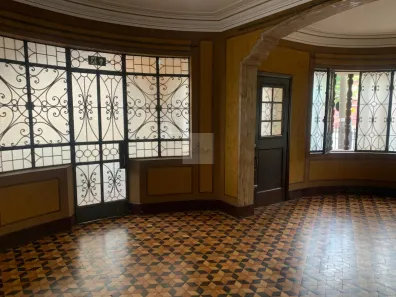 Casa com 4 Quartos para alugar, 212m² no Boa Viagem, Belo Horizonte