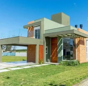 Sobrado com 3 Quartos à venda, 219m² no Sanga Funda, Nova Santa Rita