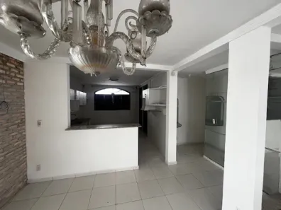 Casa com 3 Quartos para venda ou aluguel, 200m² no Nossa Senhora de Nazaré, Natal