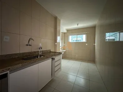 Apartamento com 2 Quartos para alugar, 80m² no Centro, São Pedro da Aldeia