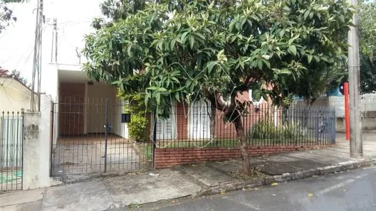 Casa com 3 Quartos à venda, 212m² no Centro, Araraquara
