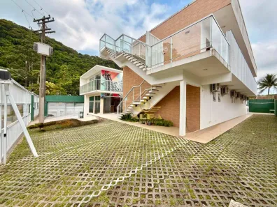 Imóvel Comercial com 13 Quartos à venda, 1355m² no Guaiúba, Guarujá
