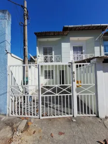 Casa com 2 Quartos para alugar, 110m² no Alvarez, Nova Iguaçu