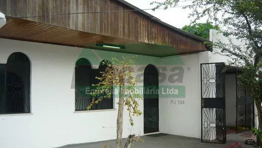 Casa com 4 Quartos para venda ou aluguel, 300m² no Alvorada, Manaus