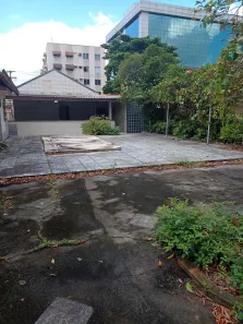 Casa com 2 Quartos para alugar, 210m² no Campo Grande, Rio de Janeiro