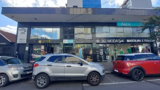 Sala Comercial à venda, 74m² no São Pelegrino, Caxias do Sul