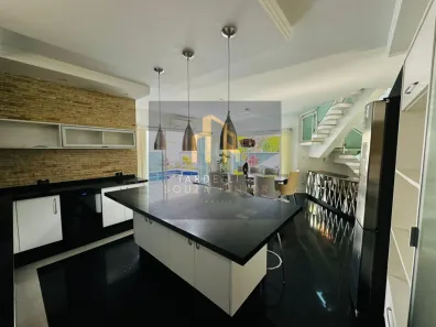 Casa de Condomínio com 3 Quartos para alugar, 252m² no Fazenda Rodeio, Mogi das Cruzes