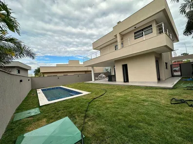 Casa de Condomínio com 3 Quartos à venda, 264m² no Jardins Verona, Goiânia