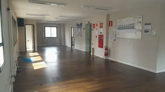 Sala Comercial para alugar, 100m² no Savassi, Belo Horizonte