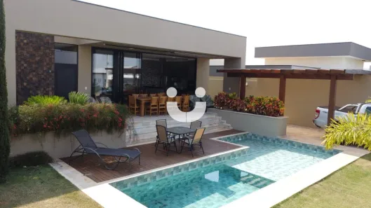 Casa de Condomínio com 4 Quartos à venda, 180m² no Terras de Santa Cristina XIII Setor Marina, Paranapanema