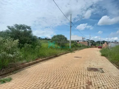 Lote/Terreno à venda, 586m² no Jardins Village, Lagoa Santa