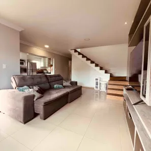 Casa com 4 Quartos para alugar, 130m² no Peró, Cabo Frio