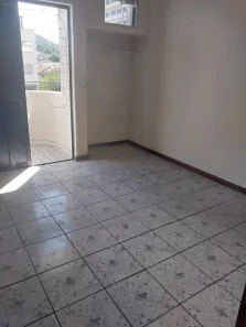 Apartamento com 1 Quarto para alugar, 51m² no Tanque, Rio de Janeiro
