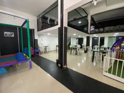 Ponto Comercial para alugar, 200m² no Diamante (Barreiro), Belo Horizonte