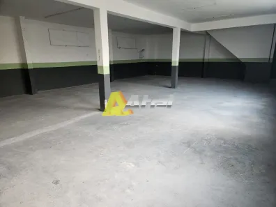 Galpão/Depósito/Armazém para alugar, 177m² no Bento Ribeiro, Rio de Janeiro