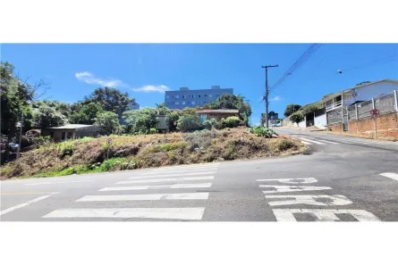 Lote/Terreno à venda, 688m² no Vila Luiza, Passo Fundo