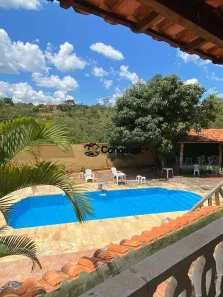 Fazenda/Sítio com 4 Quartos à venda, 12000m² no , Caetanópolis
