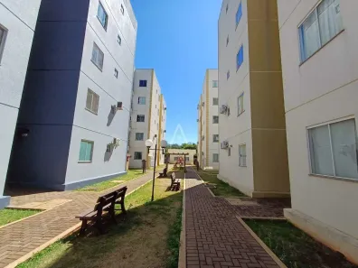 Apartamento com 2 Quartos para alugar, 47m² no Morumbi, Cascavel