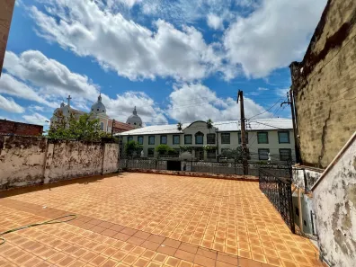 Sobrado com 8 Quartos à venda, 630m² no Praça 14 de Janeiro, Manaus