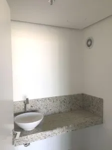 Sala Comercial para alugar, 62m² no Exposição, Caxias do Sul