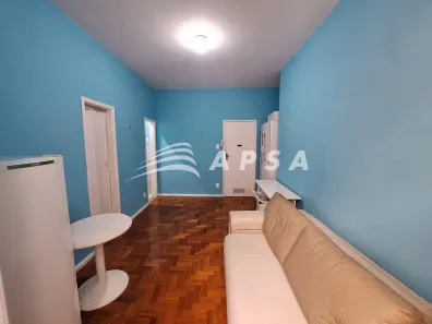 Kitnet com 1 Quarto para alugar, 22m² no Catete, Rio de Janeiro
