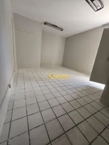 Sala Comercial para alugar, 52m² no Santo Antônio, Recife