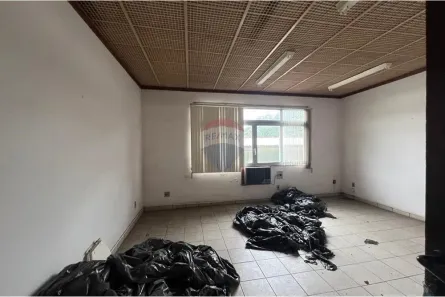 Galpão/Depósito/Armazém à venda, 3084m² no Taquara, Rio de Janeiro