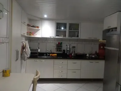 Casa com 4 Quartos à venda, 200m² no Santa Cruz, Salvador