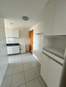 Apartamento com 3 Quartos para alugar, 87m² no Lagoa Nova, Natal