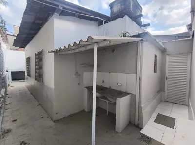 Casa com 2 Quartos para alugar, 76m² no Paraíso, Belo Horizonte
