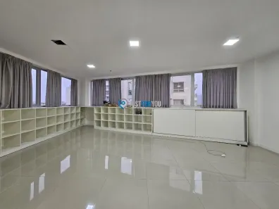 Sala Comercial para alugar, 45m² no Barra Olímpica, Rio de Janeiro