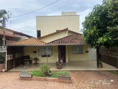 Casa de Condomínio com 3 Quartos à venda, 273m² no Fazenda Petrópolis - Residencial Monte Verde, Goiânia