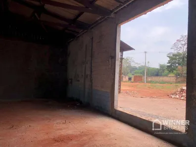 Galpão/Depósito/Armazém para venda ou aluguel, 2000m² no Chácaras Jaraguá, Paranavaí