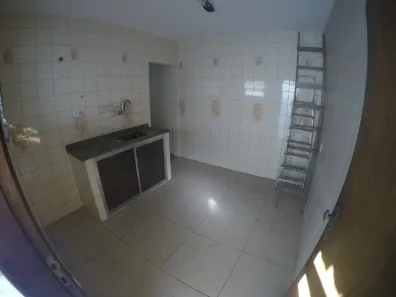 Casa de Condomínio com 2 Quartos para alugar, 70m² no Vila Valqueire, Rio de Janeiro