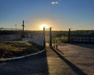 Lote/Terreno à venda, 240m² no Park Way, Brasília