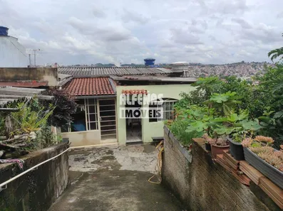 Casa com 3 Quartos à venda, 180m² no Jardim São José, Belo Horizonte