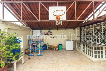 Casa com 4 Quartos à venda, 220m² no Asa Sul, Brasília