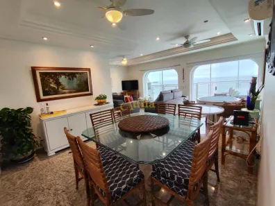 Apartamento com 4 Quartos para venda ou aluguel, 200m² no Pitangueiras, Guarujá