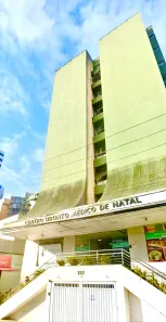 Sala Comercial com 3 Quartos para venda ou aluguel, 44m² no Petrópolis, Natal
