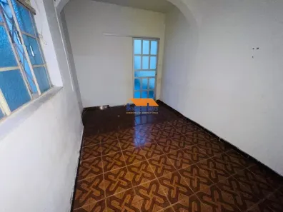 Casa com 3 Quartos para alugar, 75m² no Horto, Belo Horizonte