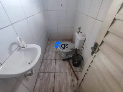 Sala Comercial à venda, 140m² no Bom Jesus, Santa Luzia