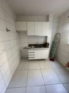 Apartamento com 2 Quartos para alugar, 50m² no Centro, Lauro de Freitas